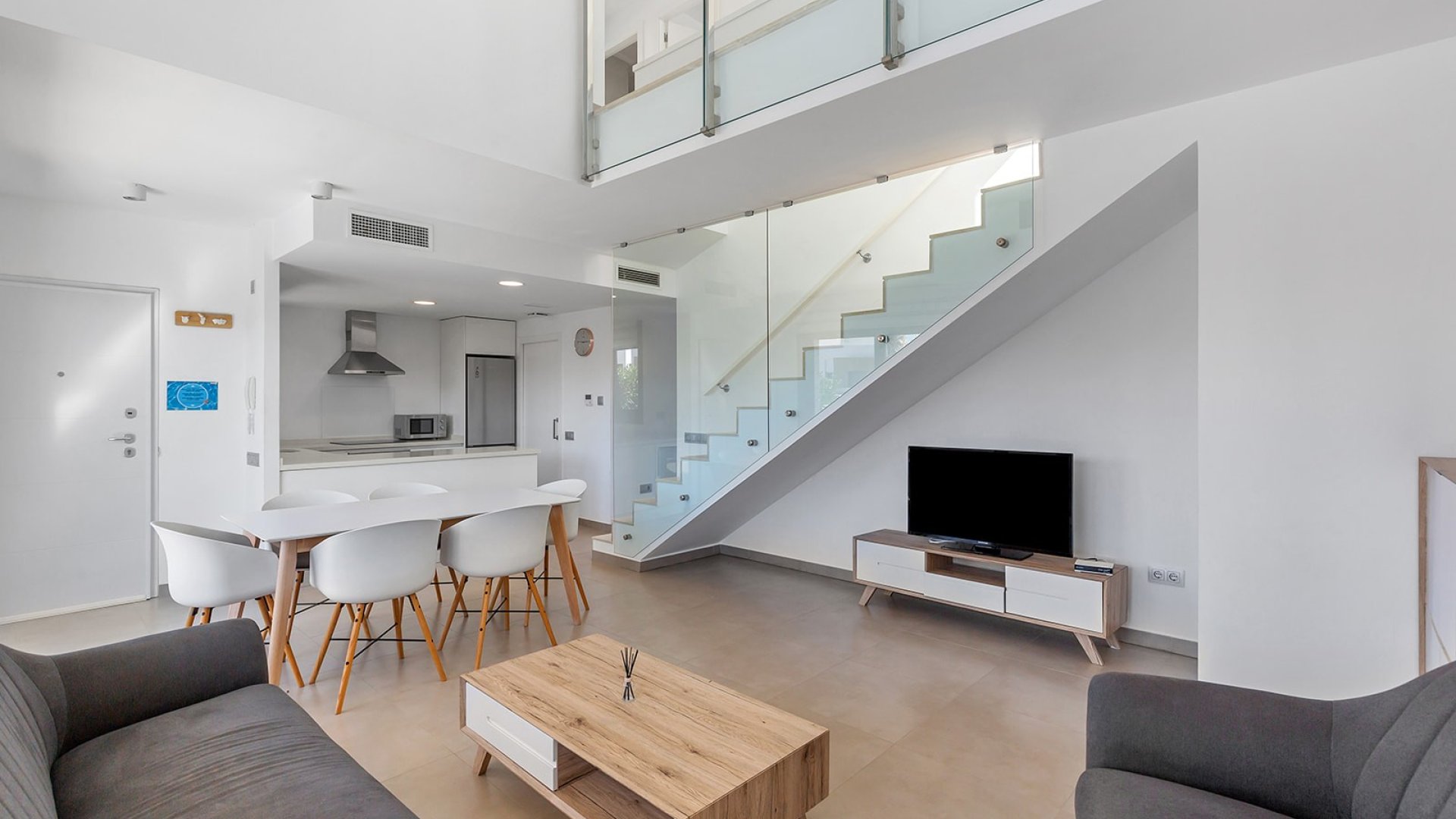 Resale - Villa -
Vistabella