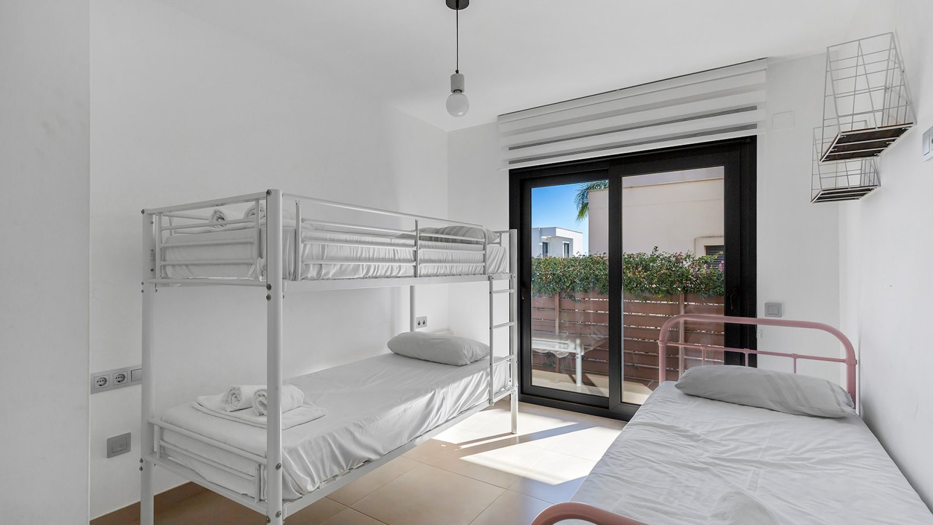 Resale - Villa -
Vistabella