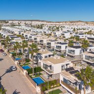 Resale - Villa -
Vistabella