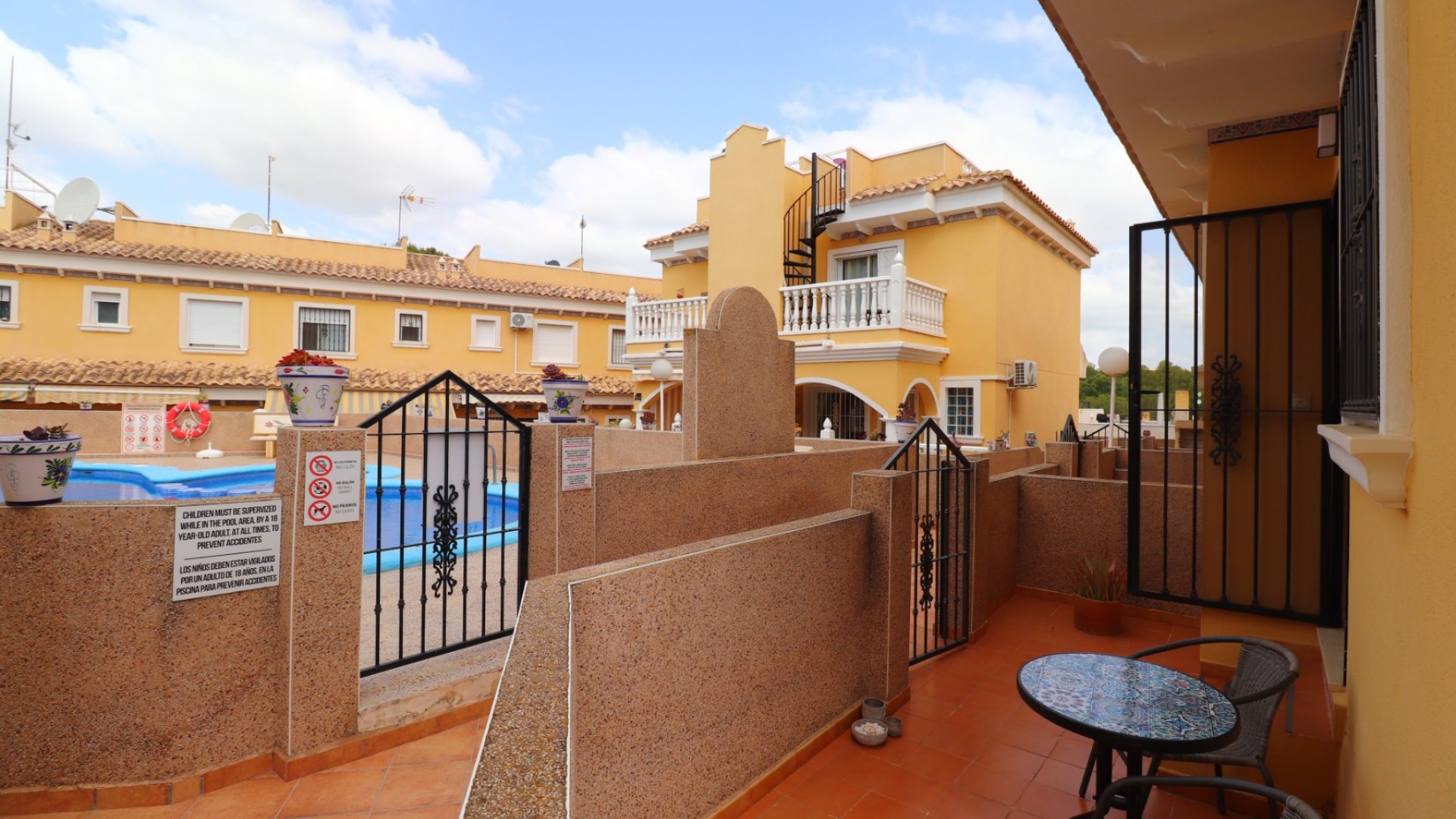 Reventa - Adosado -
Algorfa - Montemar
