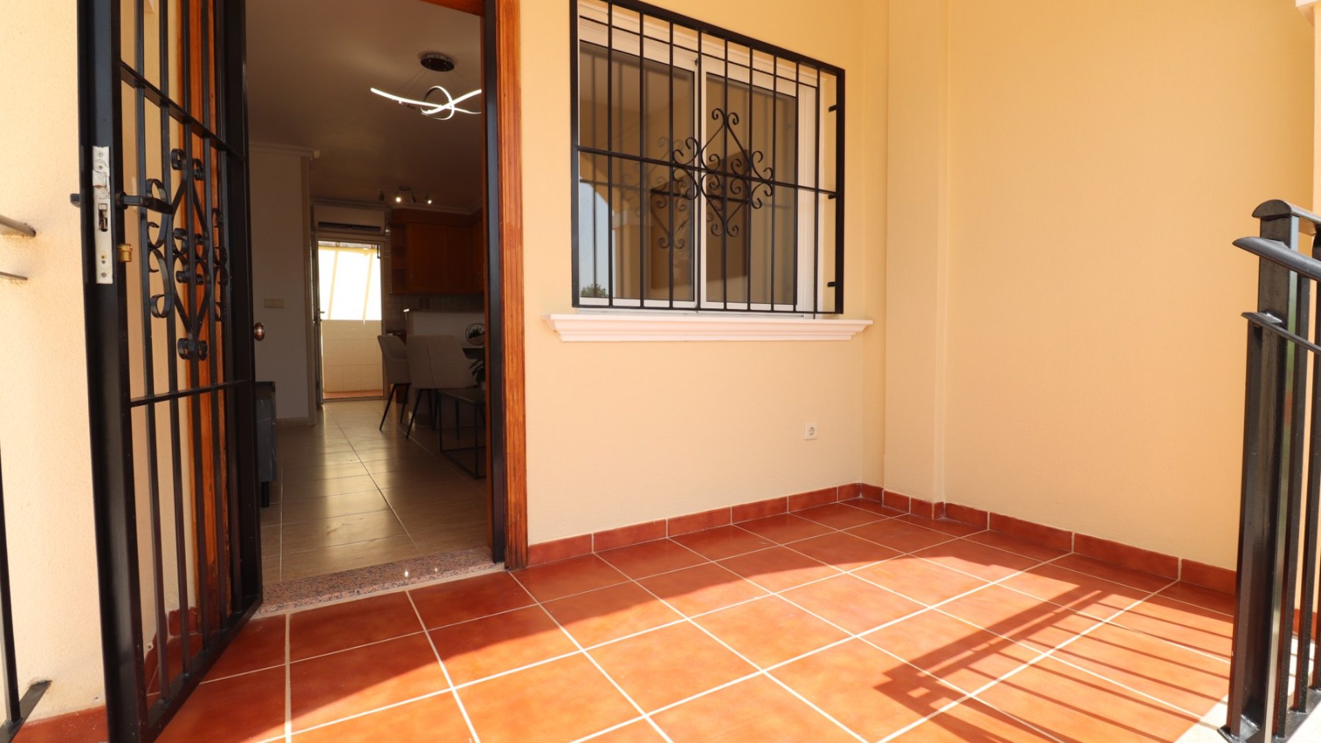 Reventa - Adosado -
Algorfa - Montemar