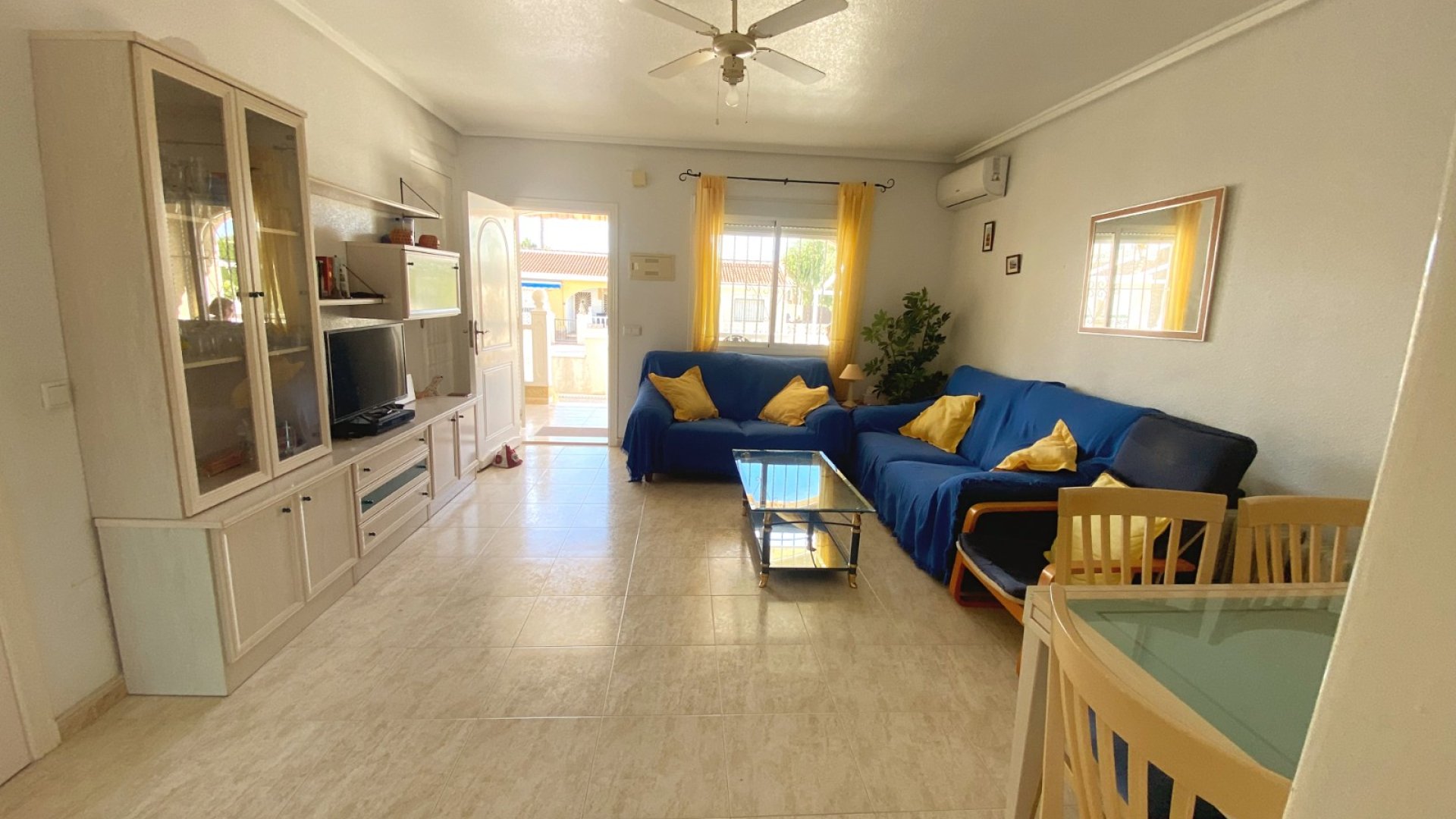 Reventa - Adosado -
Benijofar - Monte Azul