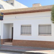 Reventa - Adosado -
Catral