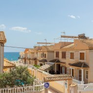 Reventa - Adosado -
La Mata - Playa