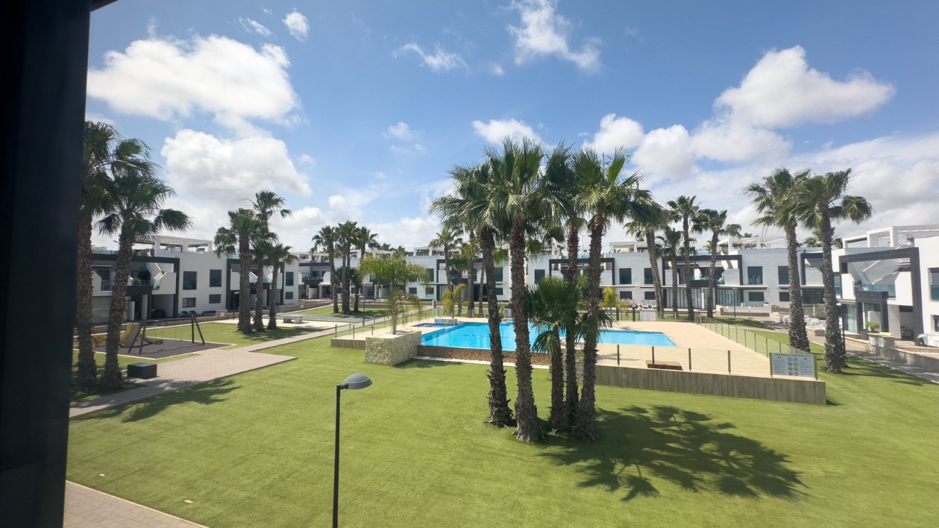 Reventa - Adosado -
La Zenia