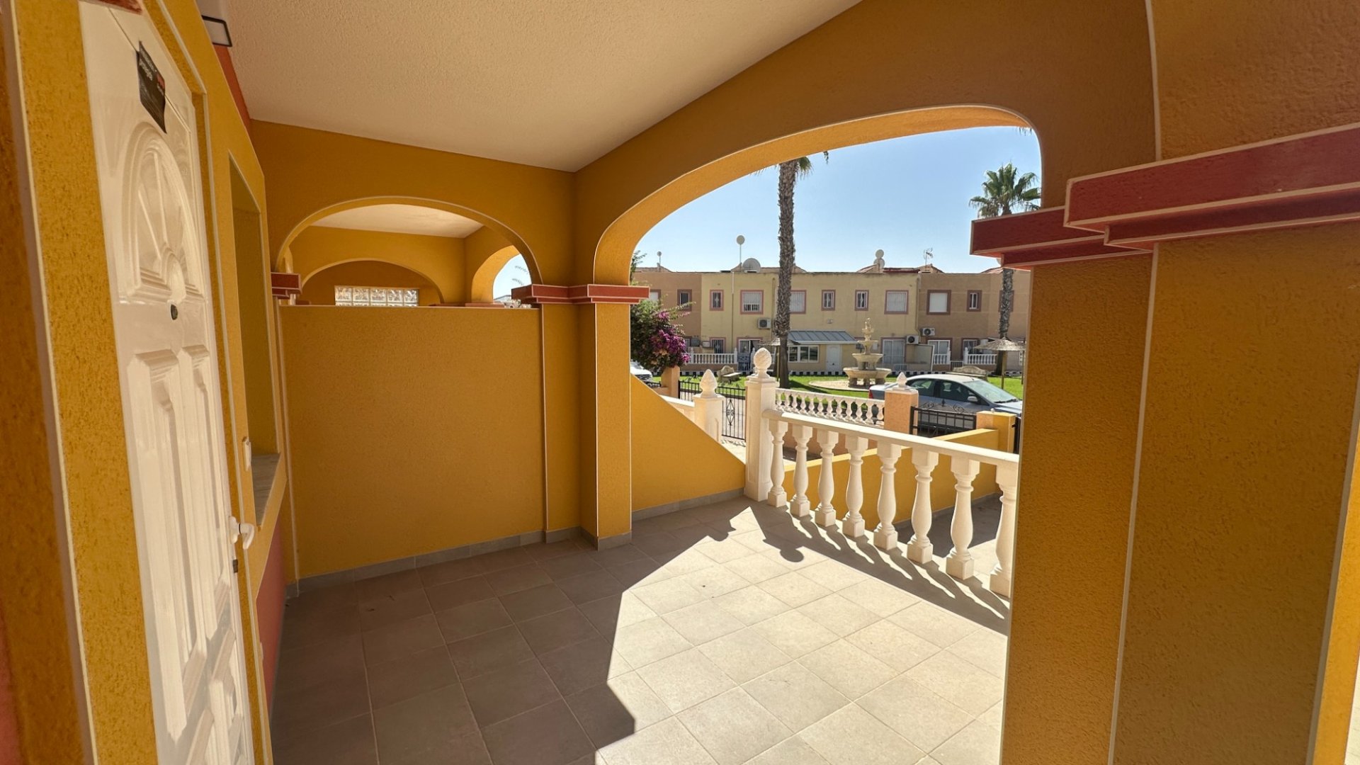 Reventa - Adosado -
Orihuela Costa - La Regia