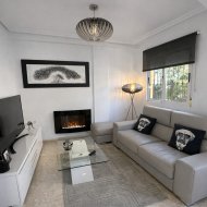 Reventa - Adosado -
Orihuela Costa - La Zenia