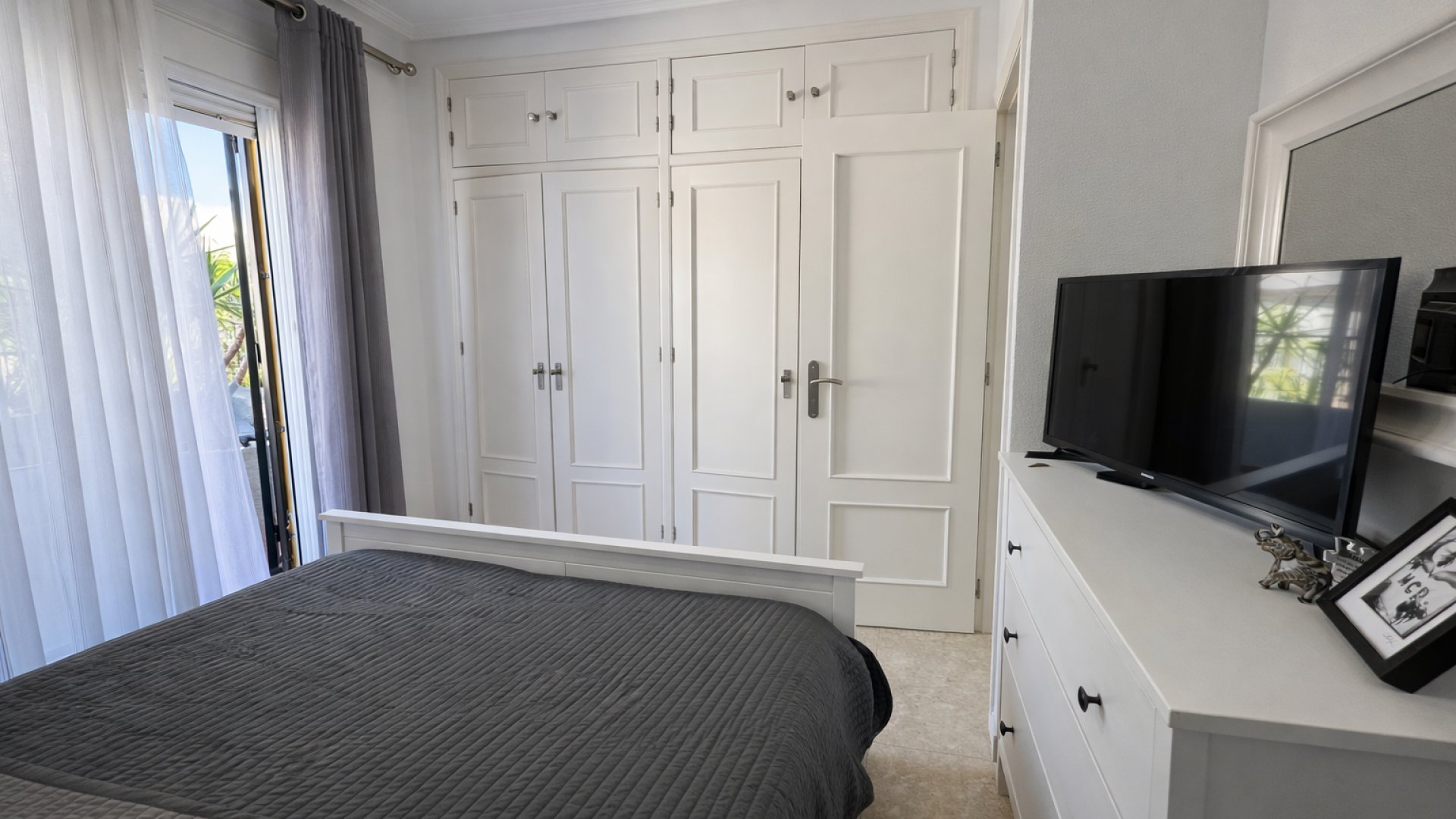 Reventa - Adosado -
Orihuela Costa - La Zenia