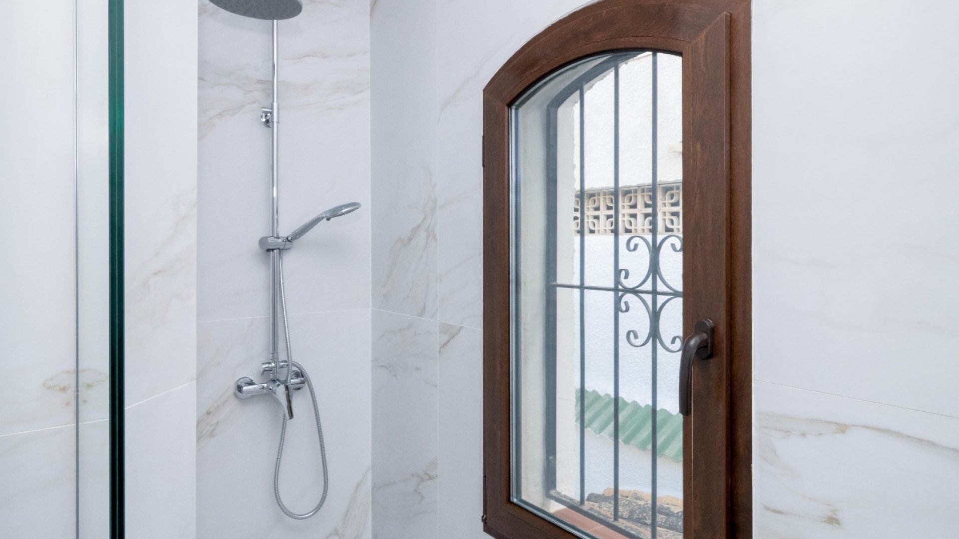 Reventa - Adosado -
Orihuela Costa - La Zenia