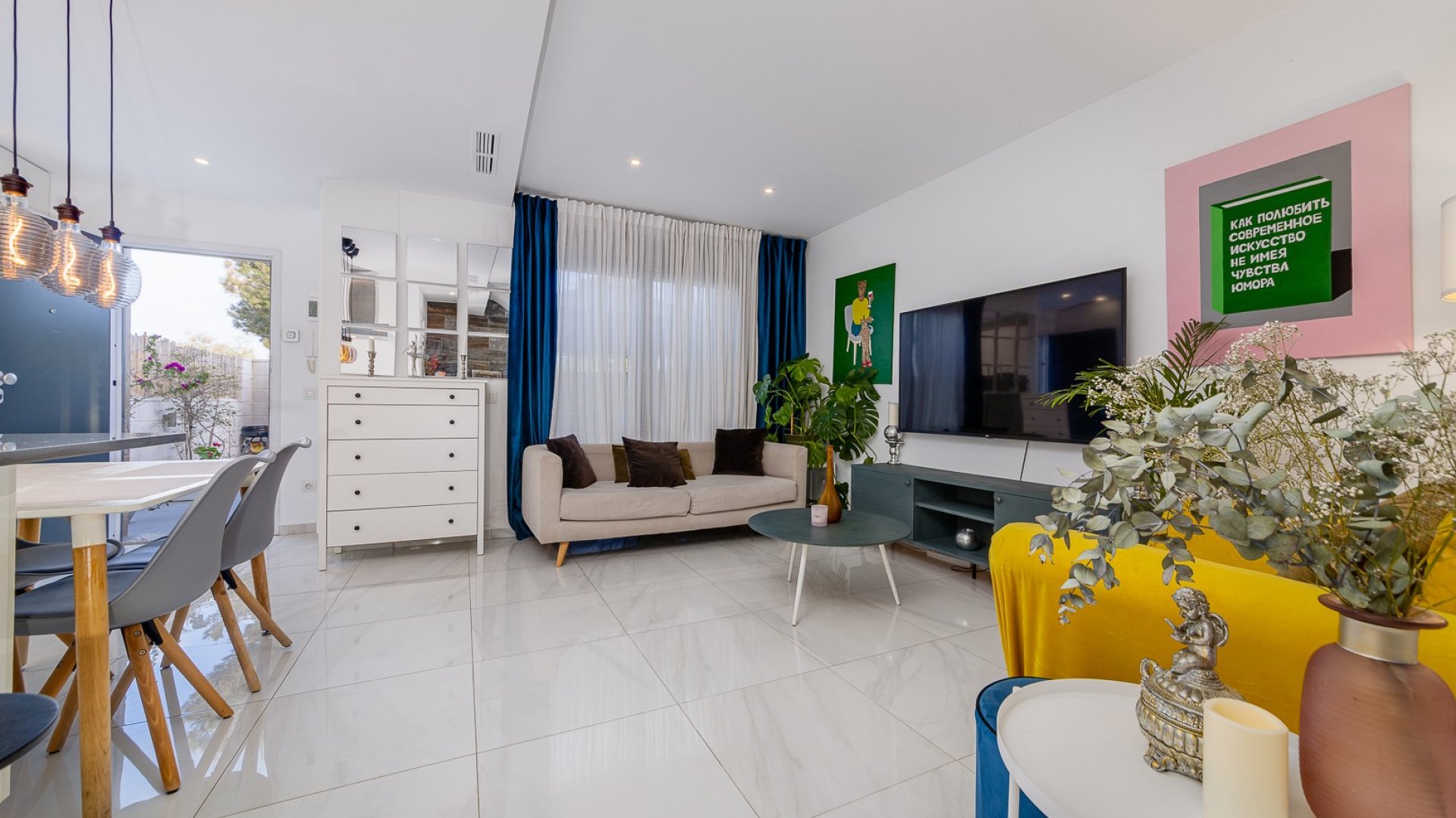 Reventa - Adosado -
Orihuela Costa - Las Filipinas