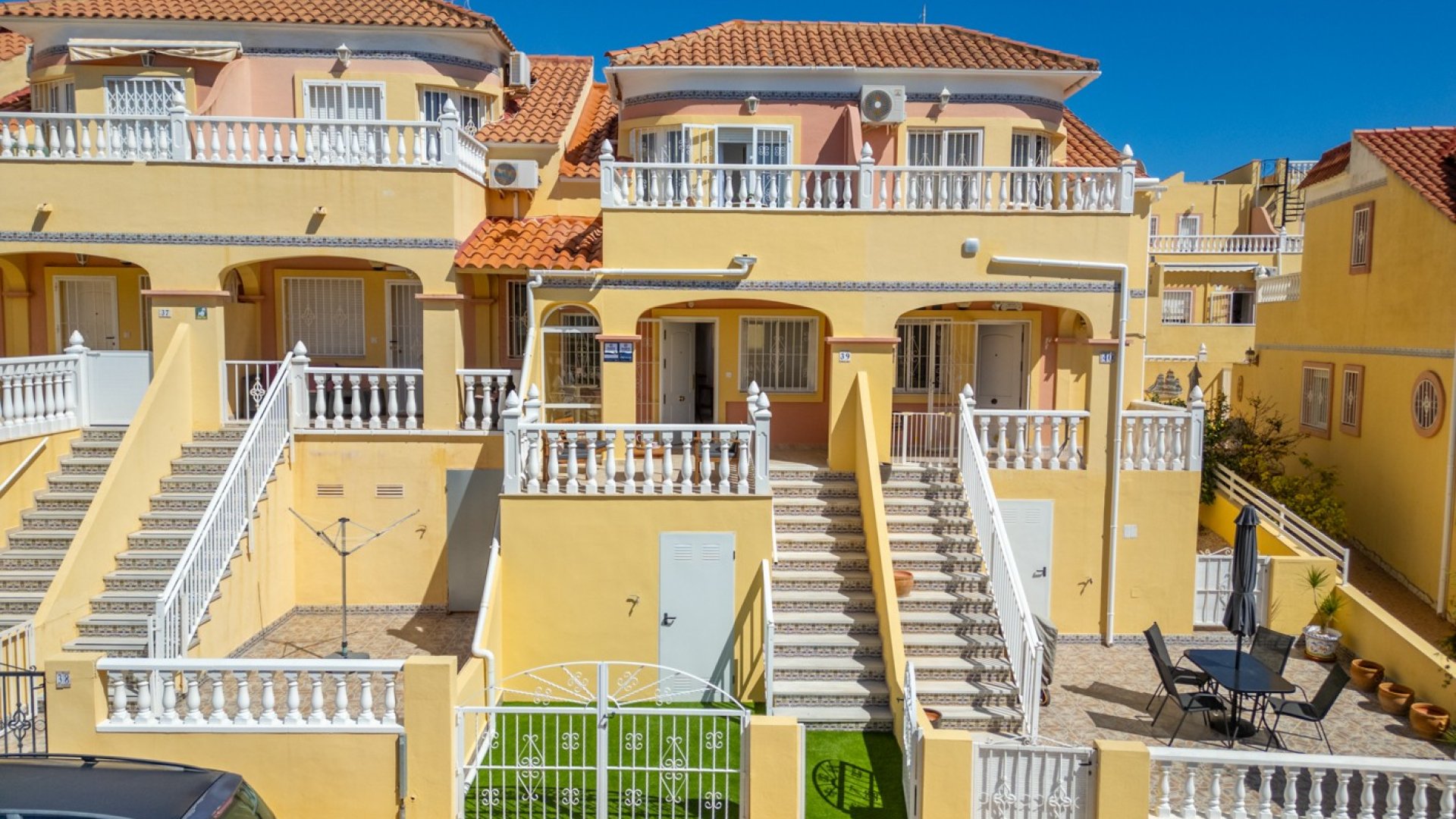Reventa - Adosado -
Orihuela Costa - Las Filipinas