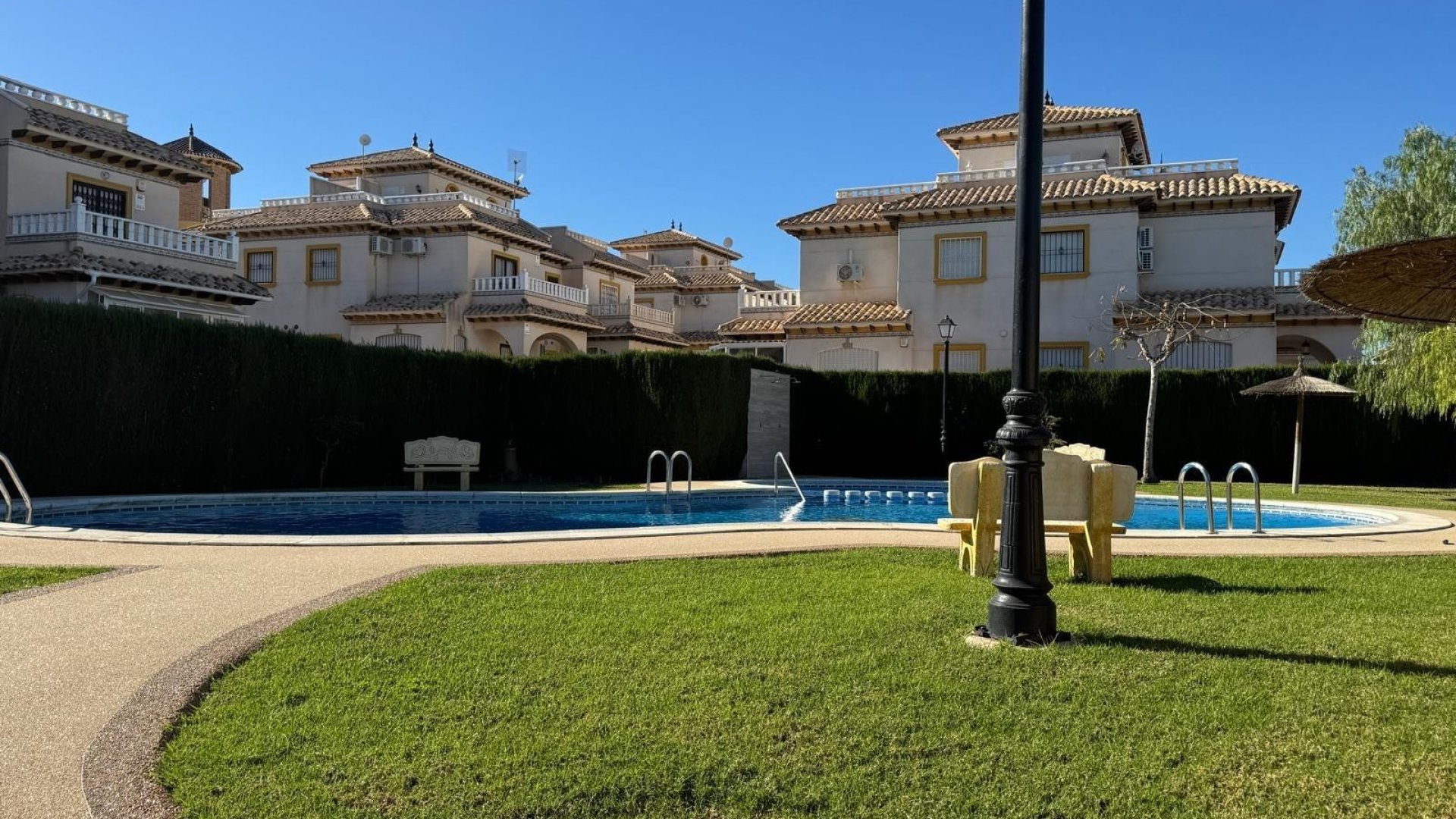 Reventa - Adosado -
Orihuela Costa - Lomas De Cabo Roig