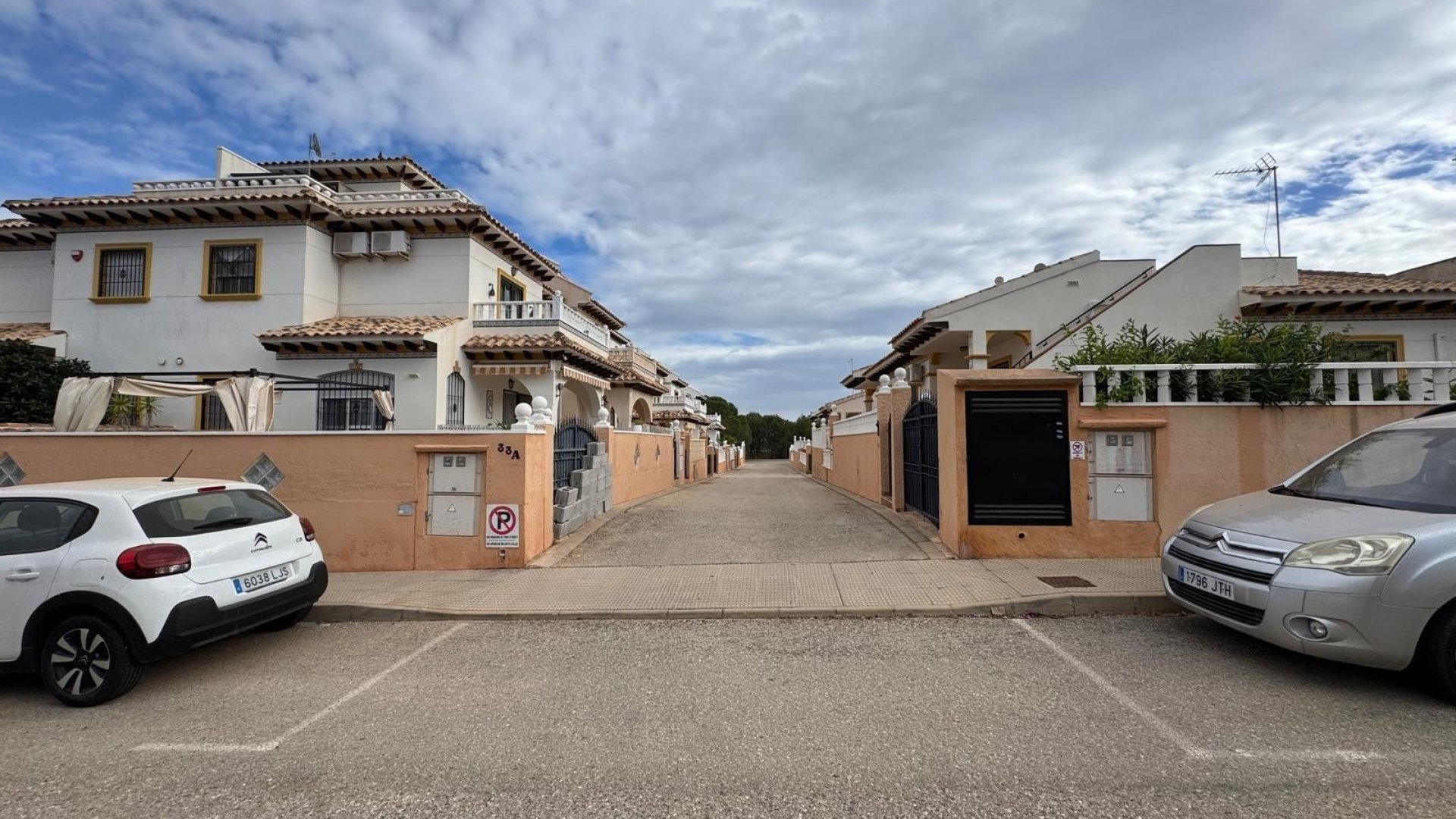 Reventa - Adosado -
Orihuela Costa - Lomas De Cabo Roig