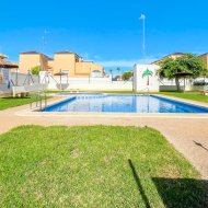 Reventa - Adosado -
Orihuela Costa - Los Altos *