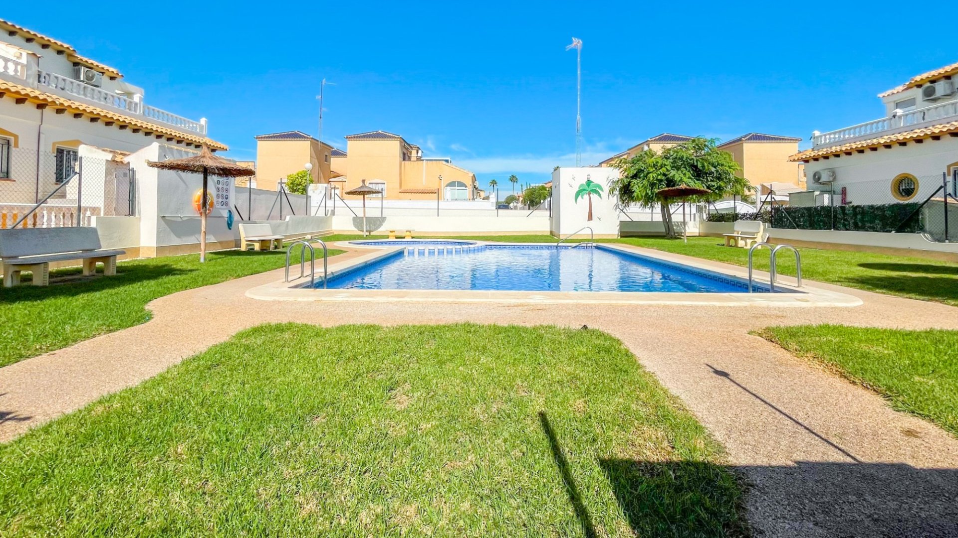 Reventa - Adosado -
Orihuela Costa - Los Altos *