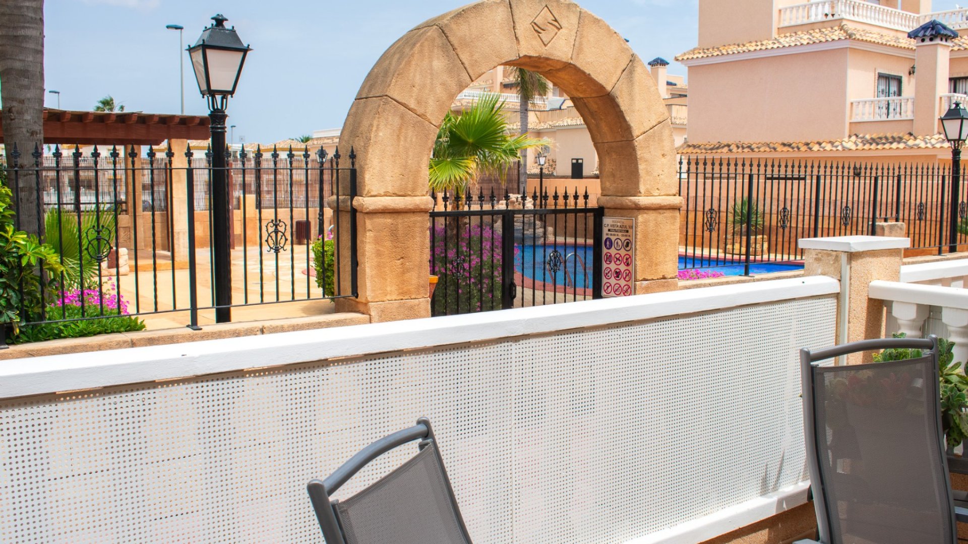 Reventa - Adosado -
Orihuela Costa - Los Dolses