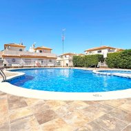 Reventa - Adosado -
Orihuela Costa - Playa Flamenca