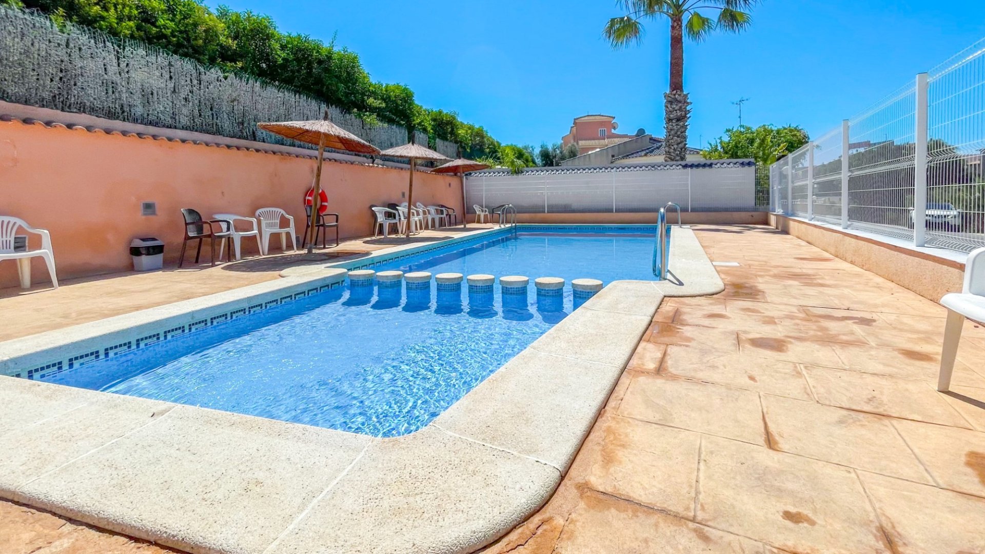Reventa - Adosado -
Orihuela Costa - Playa Flamenca