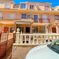Reventa - Adosado -
Orihuela Costa - Playa Flamenca