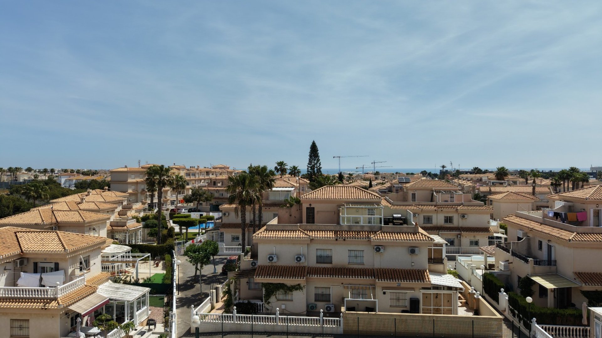 Reventa - Adosado -
Orihuela Costa - Playa Flamenca