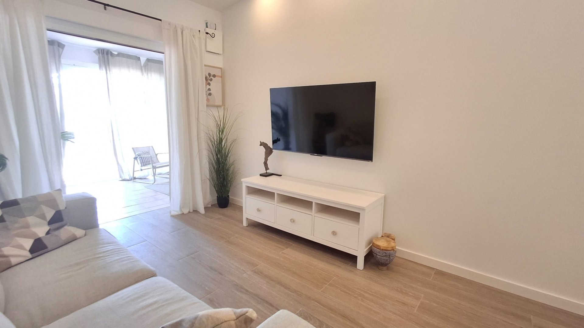 Reventa - Adosado -
Orihuela Costa - Playa Flamenca