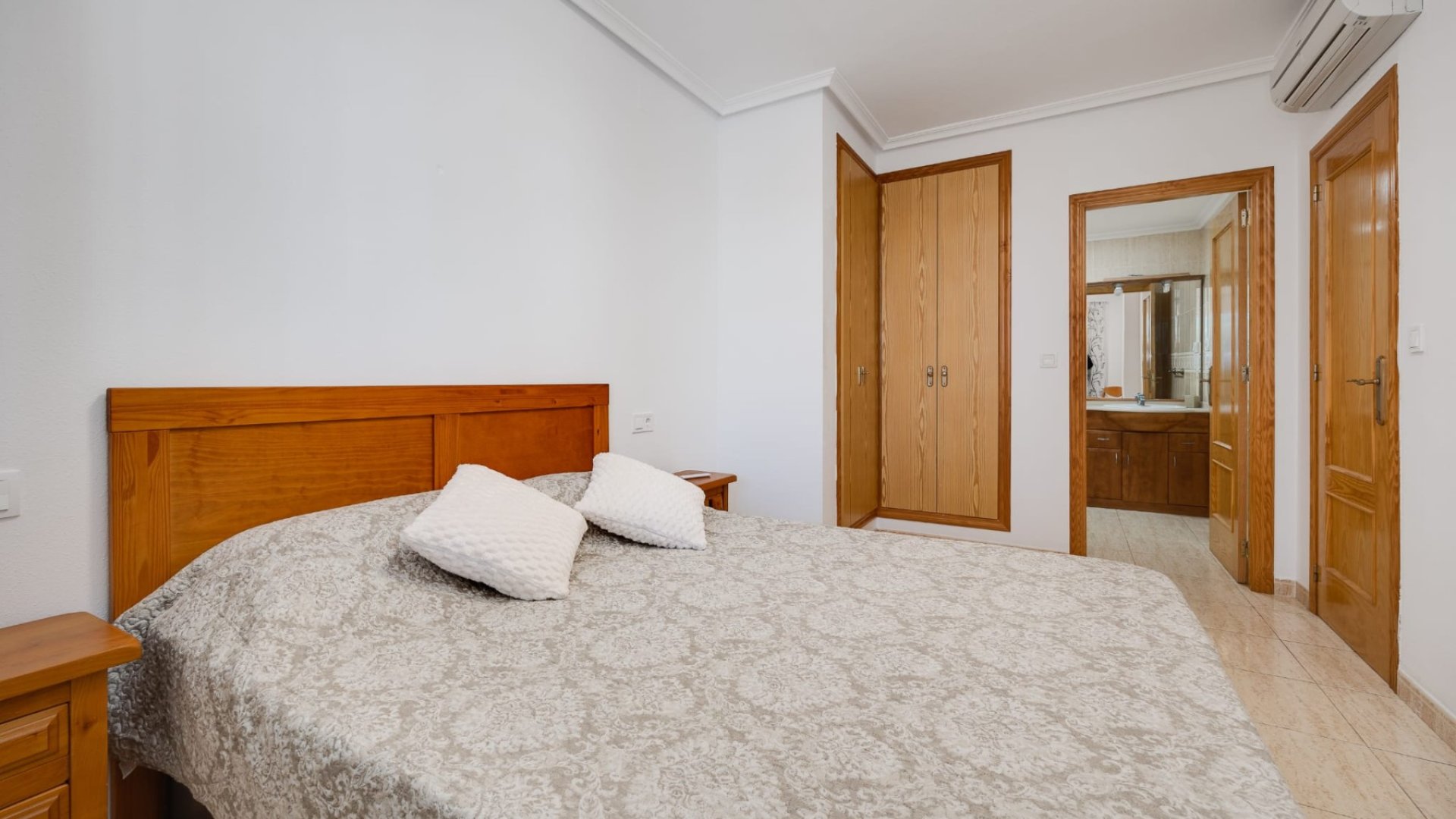 Reventa - Adosado -
Orihuela Costa - Punta Prima
