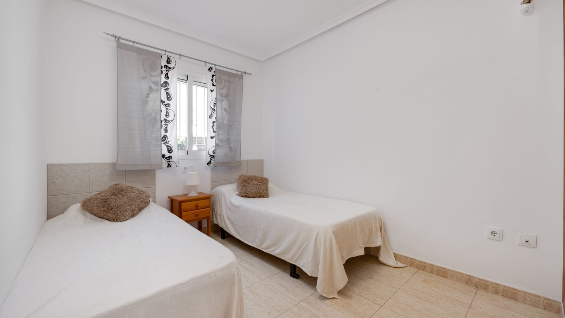 Reventa - Adosado -
Orihuela Costa - Punta Prima