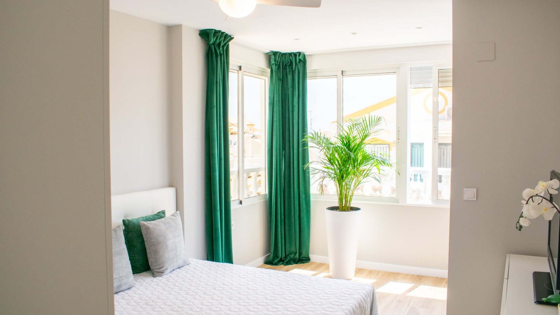 Reventa - Adosado -
Orihuela Costa - Punta Prima