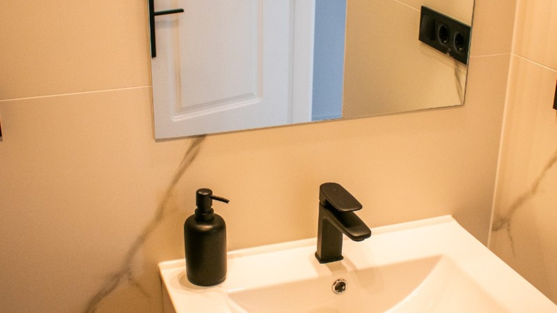 Reventa - Adosado -
Orihuela Costa - Punta Prima