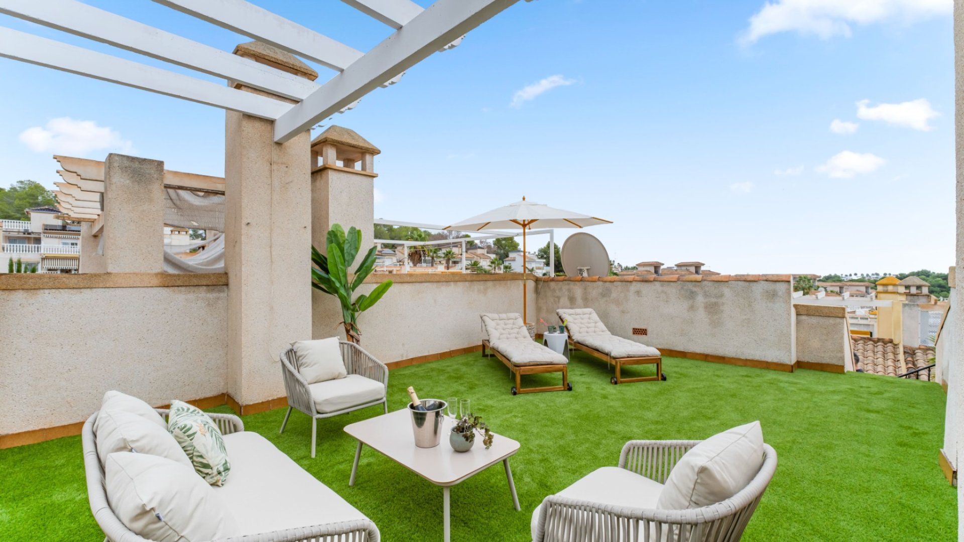 Reventa - Adosado -
Orihuela Costa - Villamartín