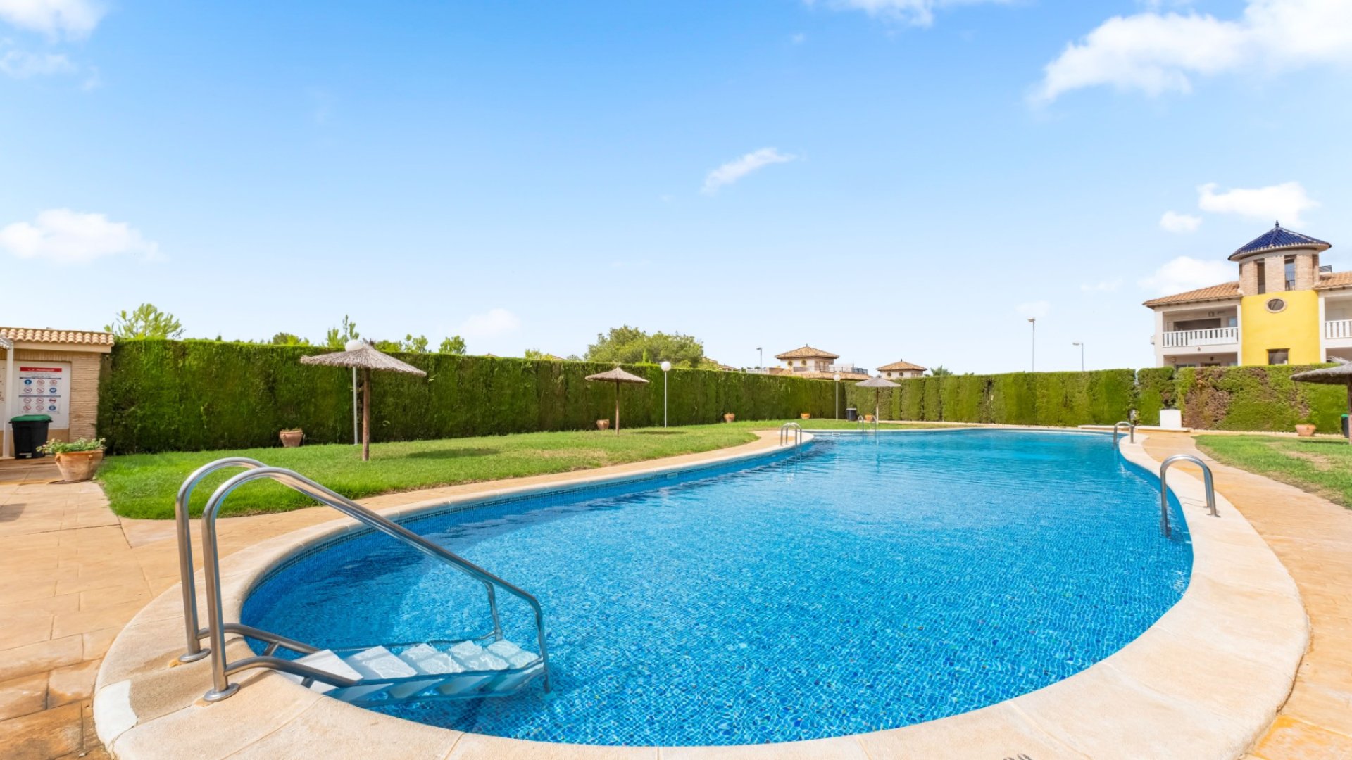 Reventa - Adosado -
Orihuela Costa - Villamartín