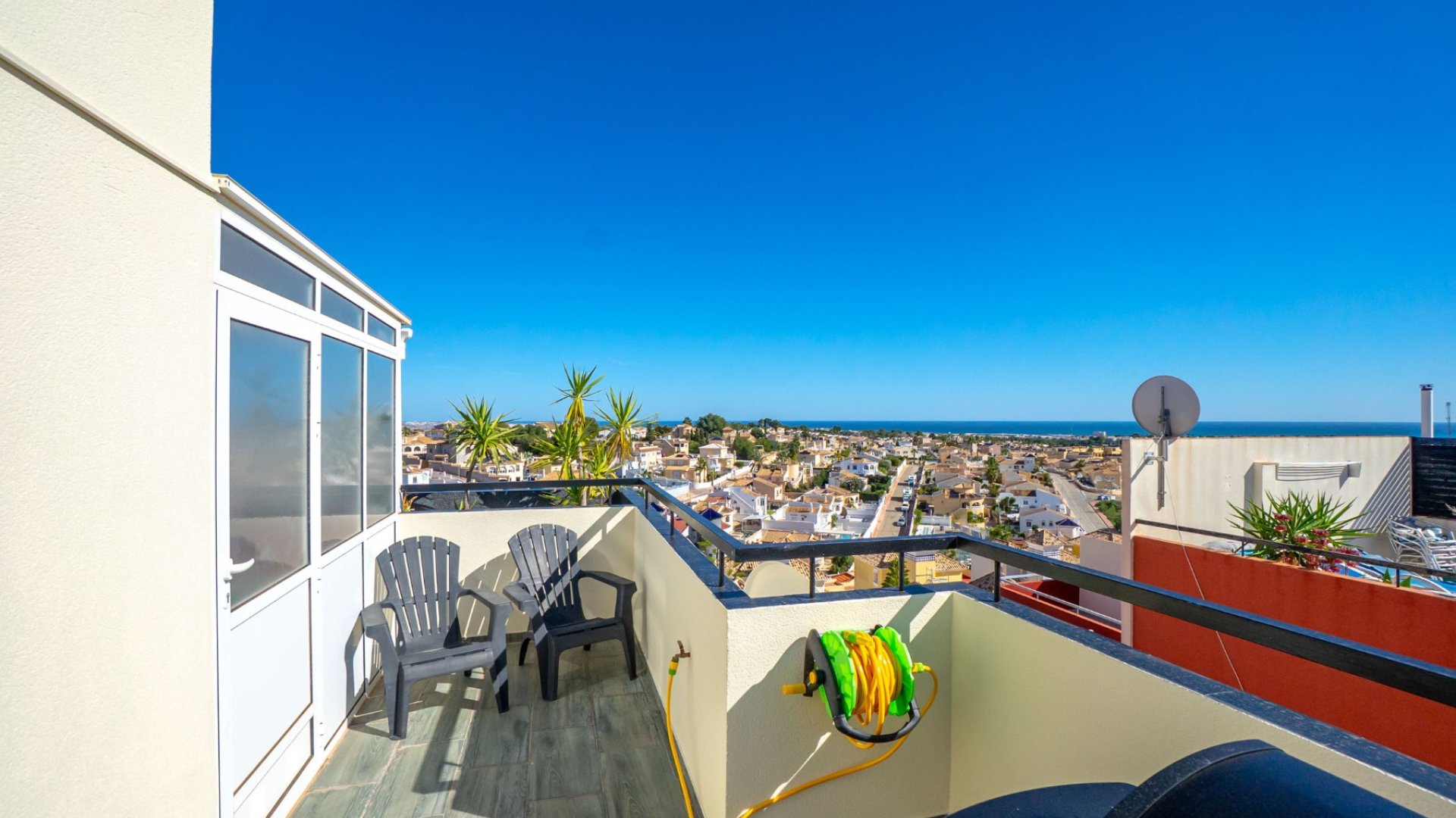 Reventa - Adosado -
Orihuela Costa - Villamartín