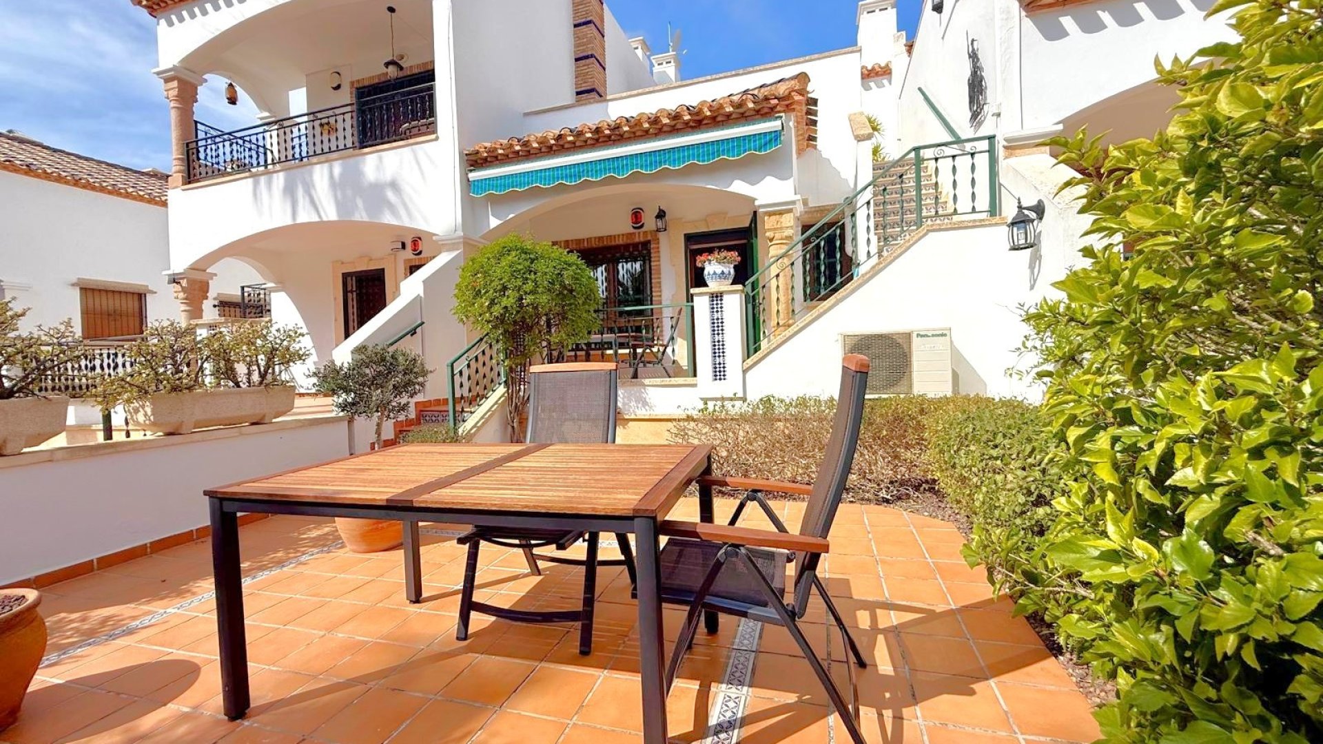 Reventa - Adosado -
Orihuela Costa - Villamartín