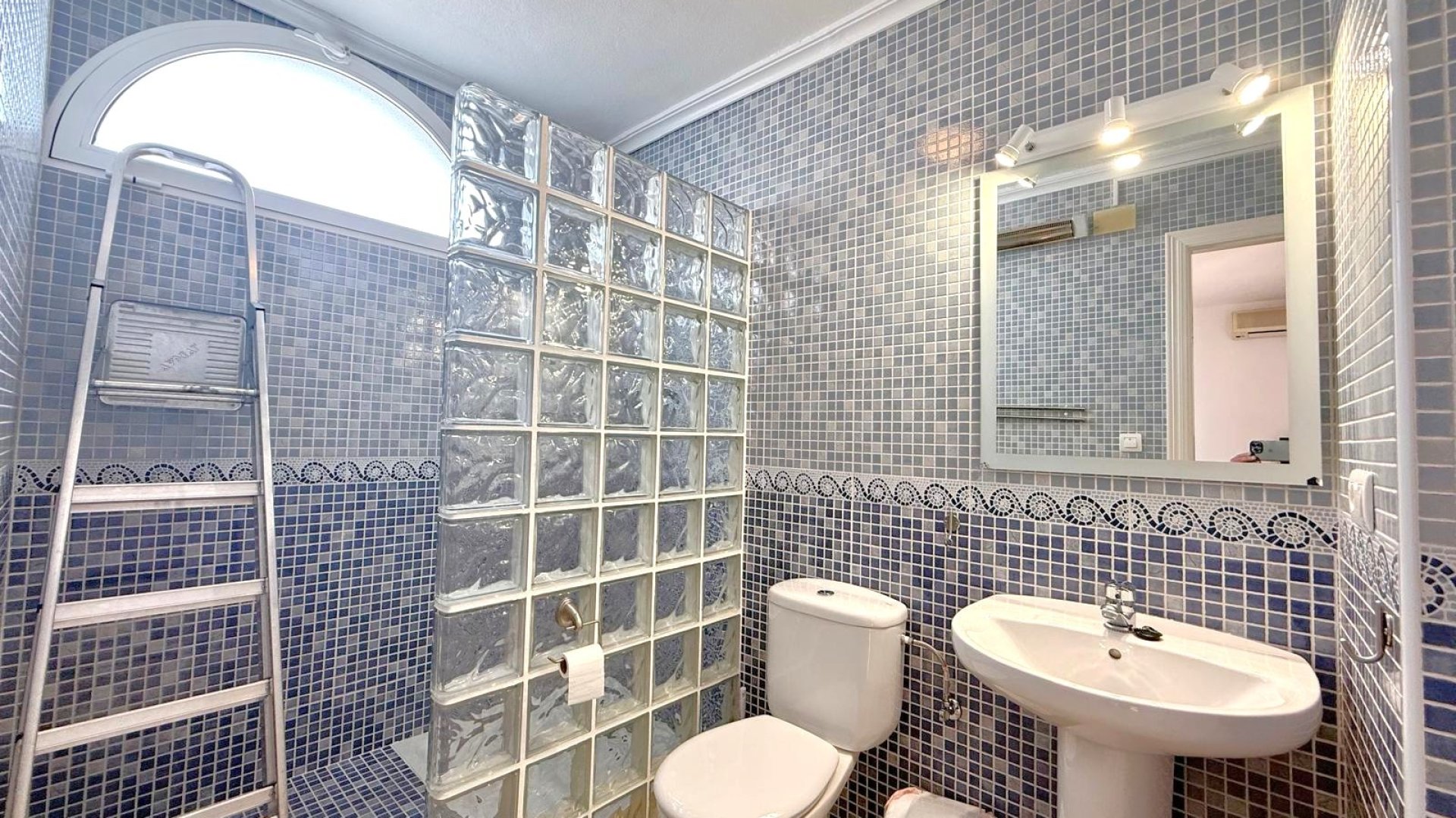 Reventa - Adosado -
Orihuela Costa - Villamartín