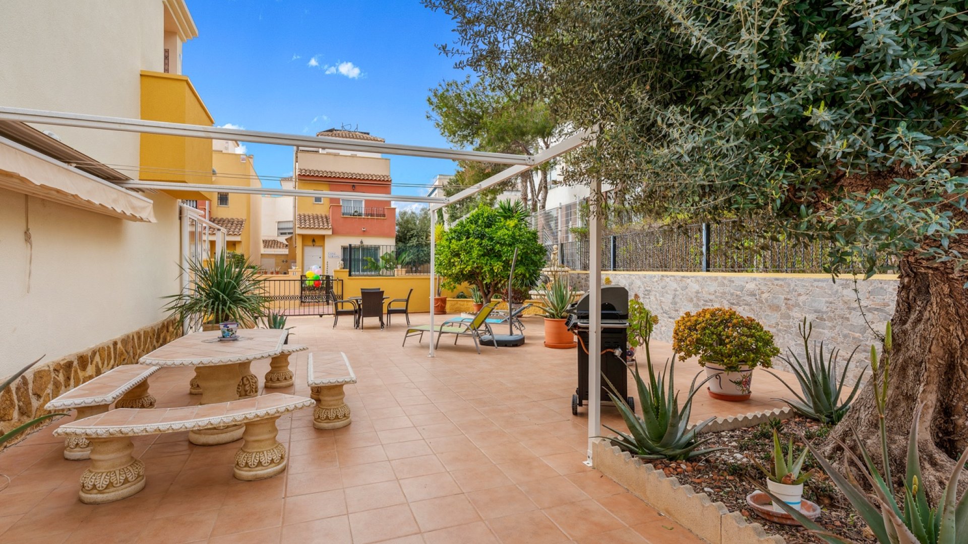 Reventa - Adosado -
Orihuela Costa - Villamartín