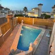 Reventa - Adosado -
Orihuela Costa - Villamartín