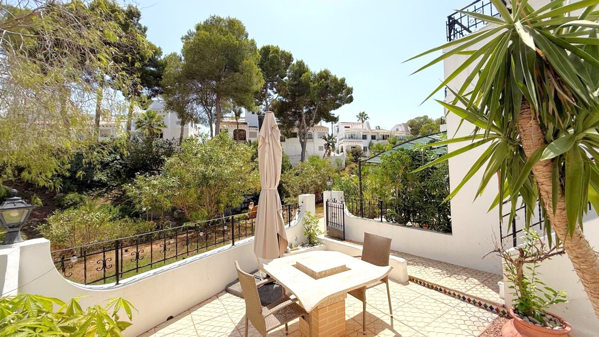 Reventa - Adosado -
Orihuela Costa - Villamartín
