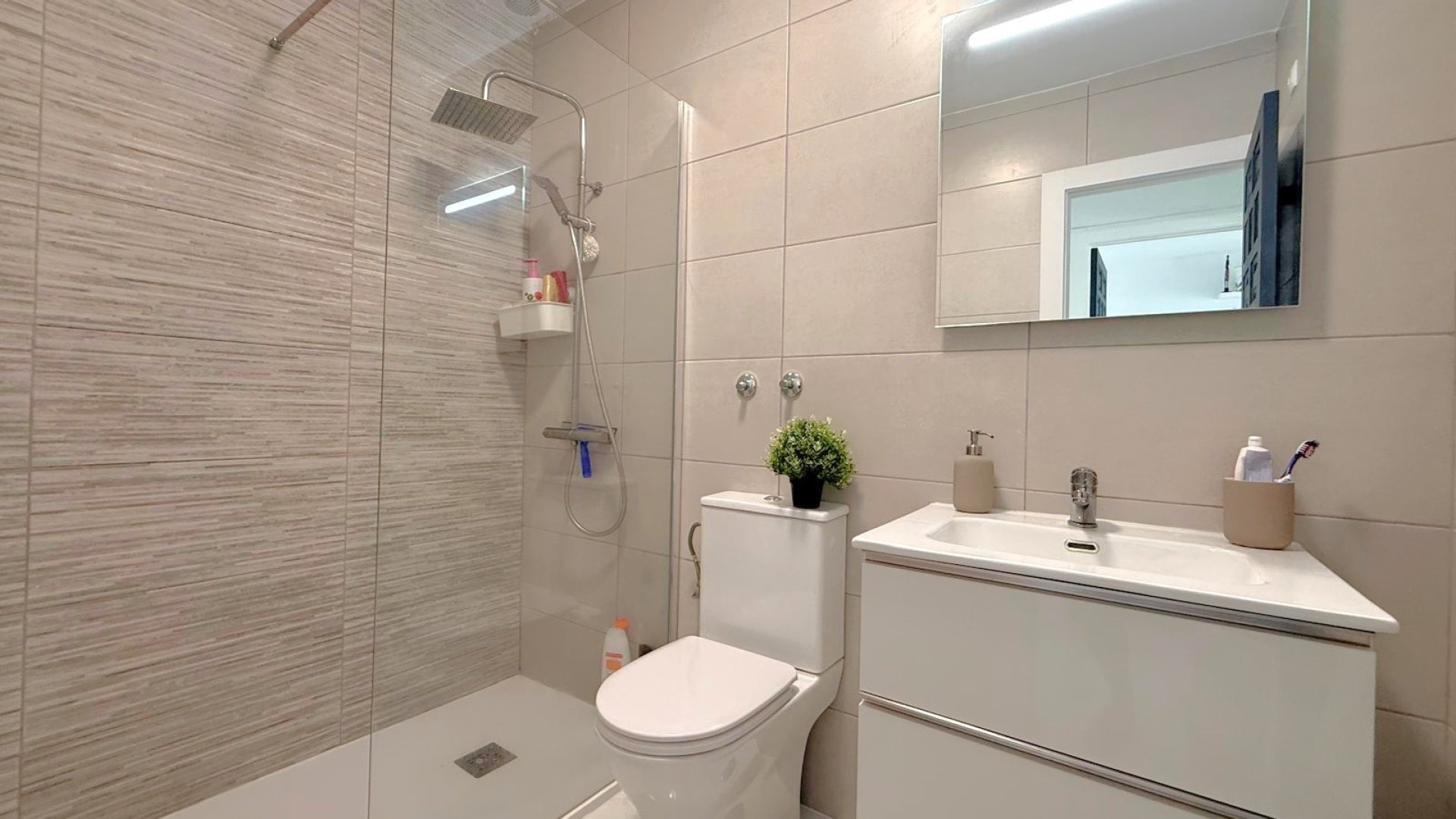 Reventa - Adosado -
Orihuela Costa - Villamartín