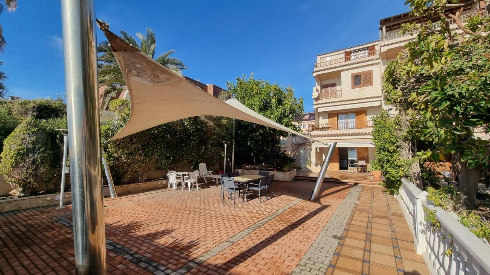 Reventa - Adosado -
Santa Pola - Playa del Este