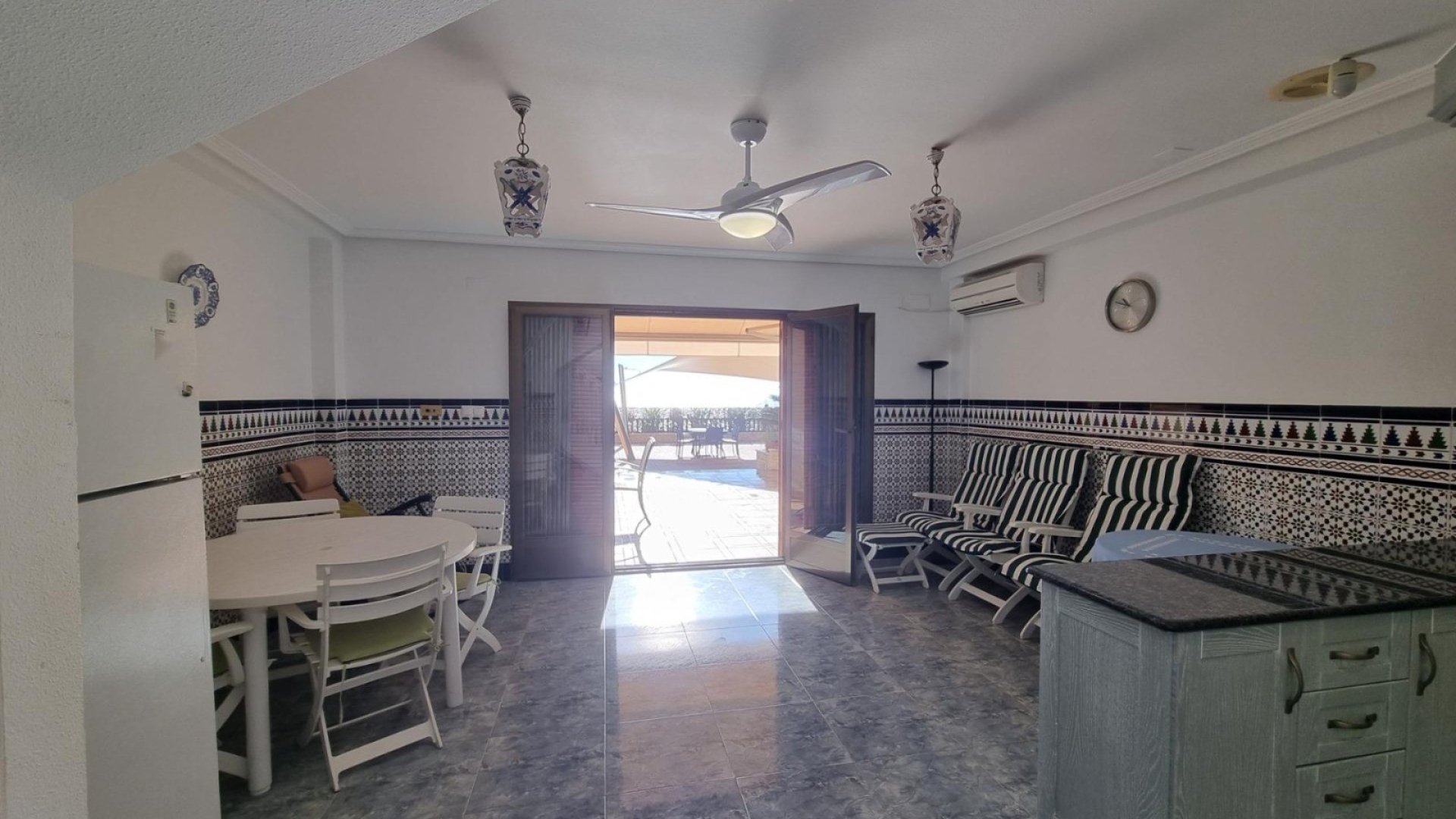 Reventa - Adosado -
Santa Pola - Playa del Este