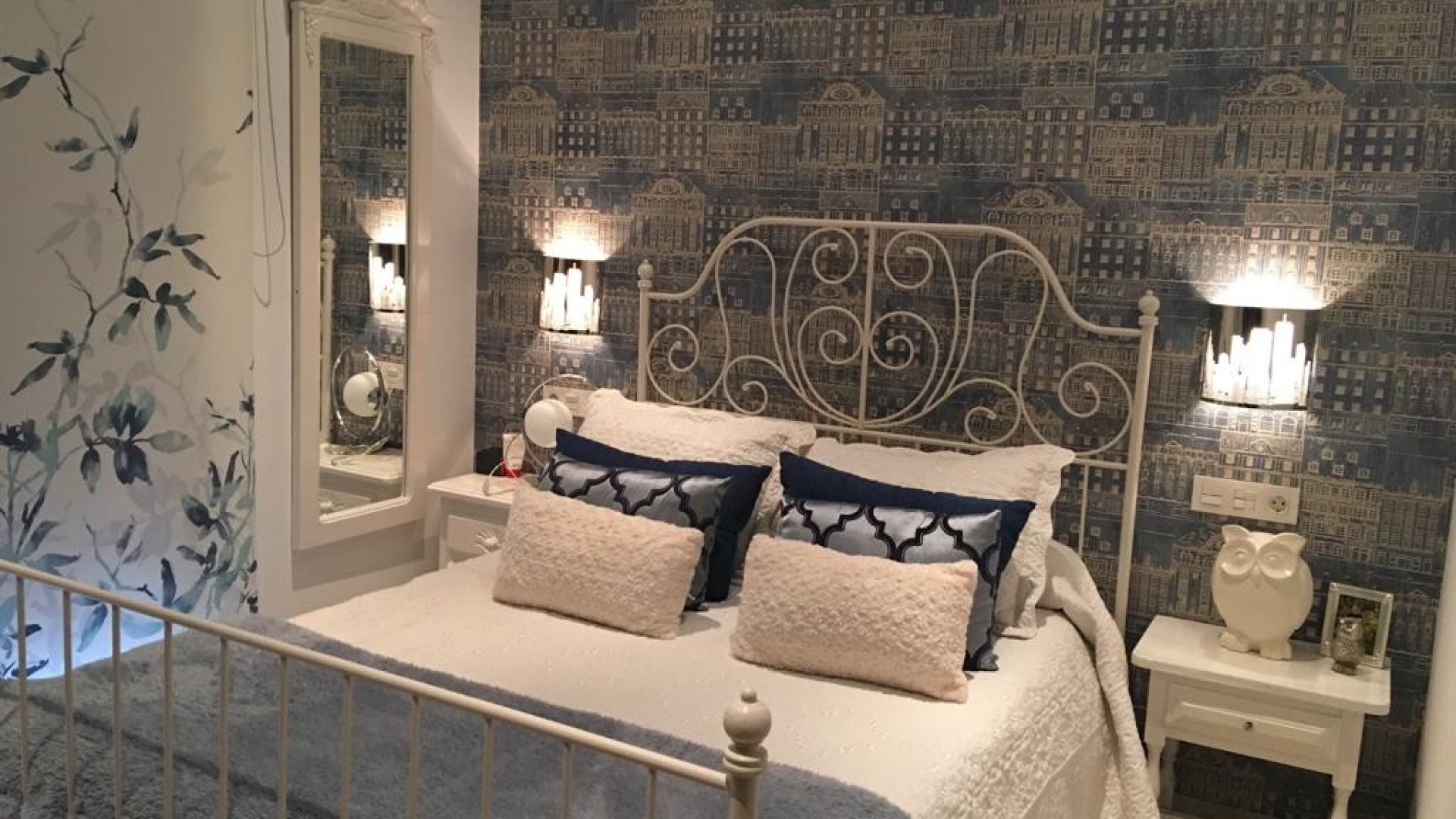 Reventa - Adosado -
Torre de la Horadada - Mil Palmeras