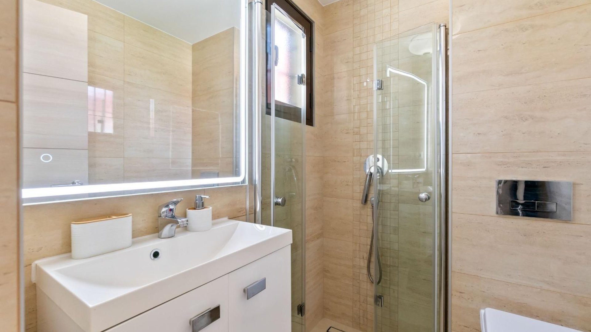 Reventa - Adosado -
Torrevieja - Aguas Nuevas