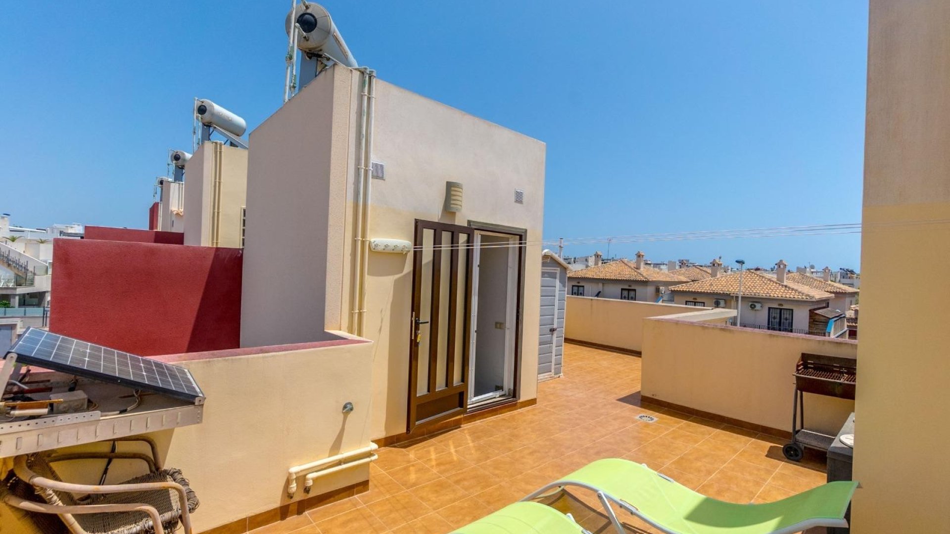 Reventa - Adosado -
Torrevieja - Aguas Nuevas