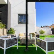 Reventa - Adosado -
Torrevieja - Aguas Nuevas