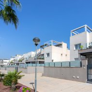 Reventa - Adosado -
Torrevieja - Aguas Nuevas