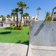 Reventa - Adosado -
Torrevieja - Aguas Nuevas