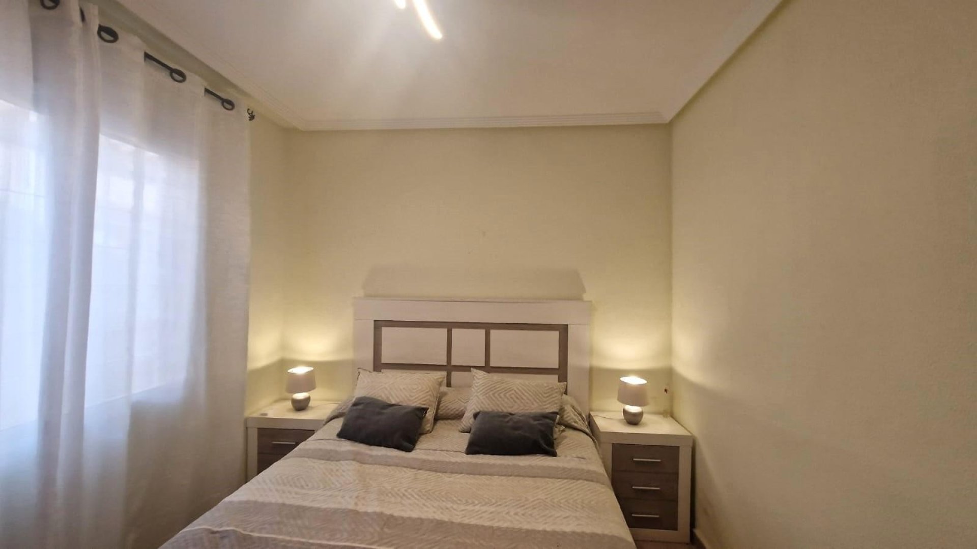 Reventa - Adosado -
Torrevieja - Aguas Nuevas