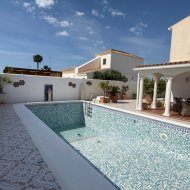Reventa - Adosado -
Torrevieja - Costa Blanca