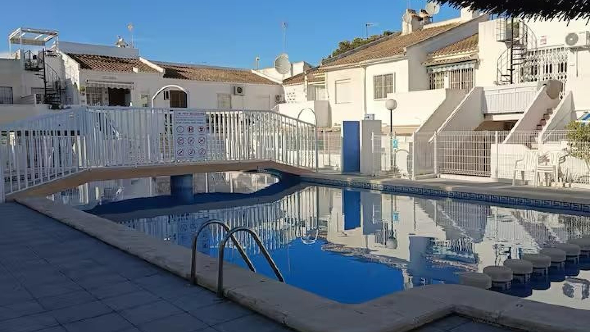 Reventa - Adosado -
Torrevieja - El Chaparral