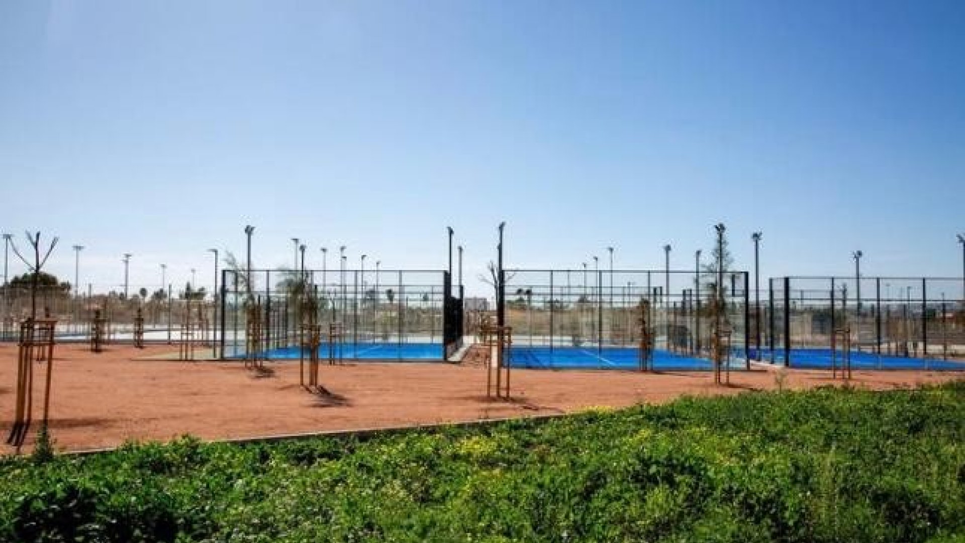 Reventa - Adosado -
Torrevieja - El Chaparral
